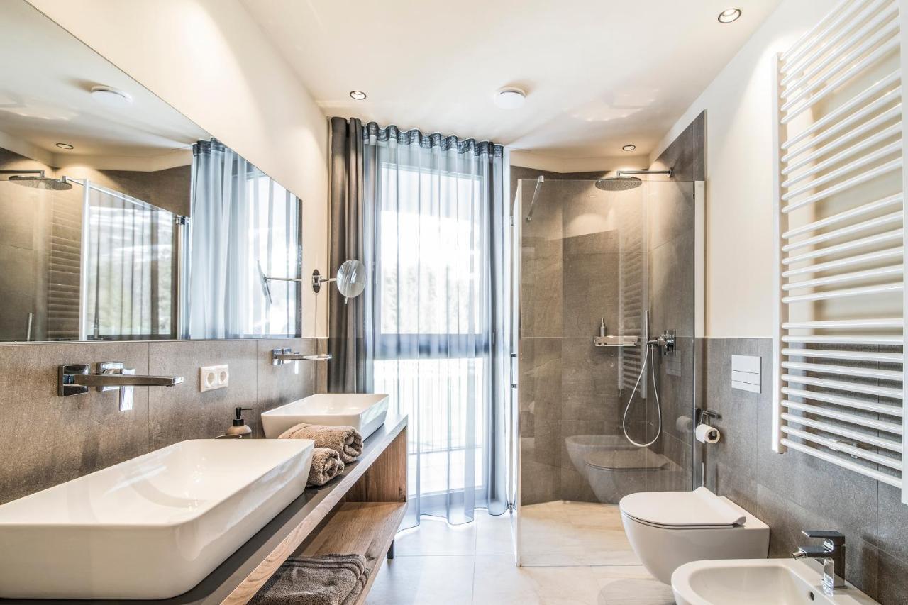 Erika Suites & Lofts Stanga Luaran gambar